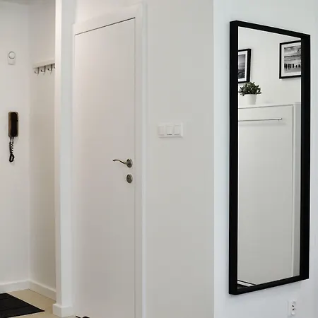 Concierge Rondo Onz 华沙