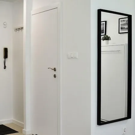 Concierge Rondo Onz Apartament