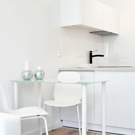 Concierge Rondo Onz Apartment *